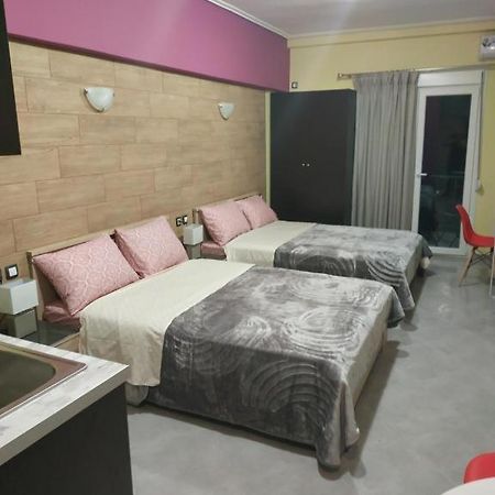 G M 2 Rooms Kentro In The Heart Of The City Larissa Exteriér fotografie